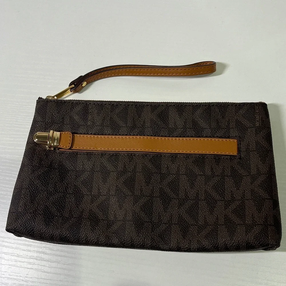 Michael Kors Jet Set Large East West Leather Wristlet Brown Logo Monogram Clutch